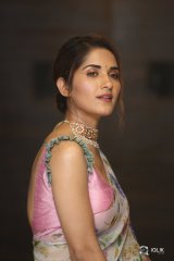 Ruhani Sharma at Hit Movie Pre Release Event